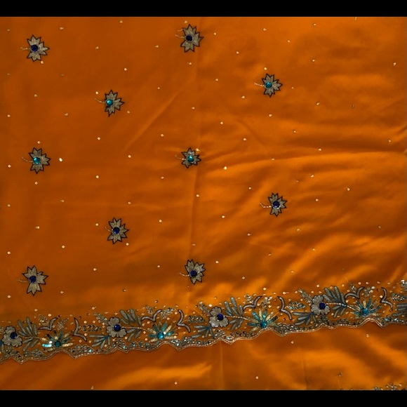 Tangerine possibly georgette Saree Fabric with beautiful minakari embroidery - Picture 6 of 16